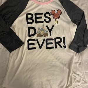 EUC Walt Disney world tee
